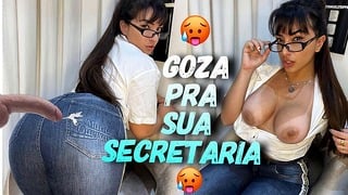 Fucking My Sexy Latina Secretary in Jeans