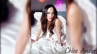 Chloe Amour’s Big Ass Dildo Fucking Frenzy