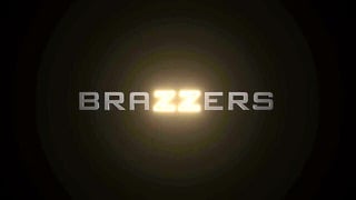 Brazzers – Double Dick Training Her Pussy